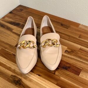 Elegant Cream Loafers with Gold Chain